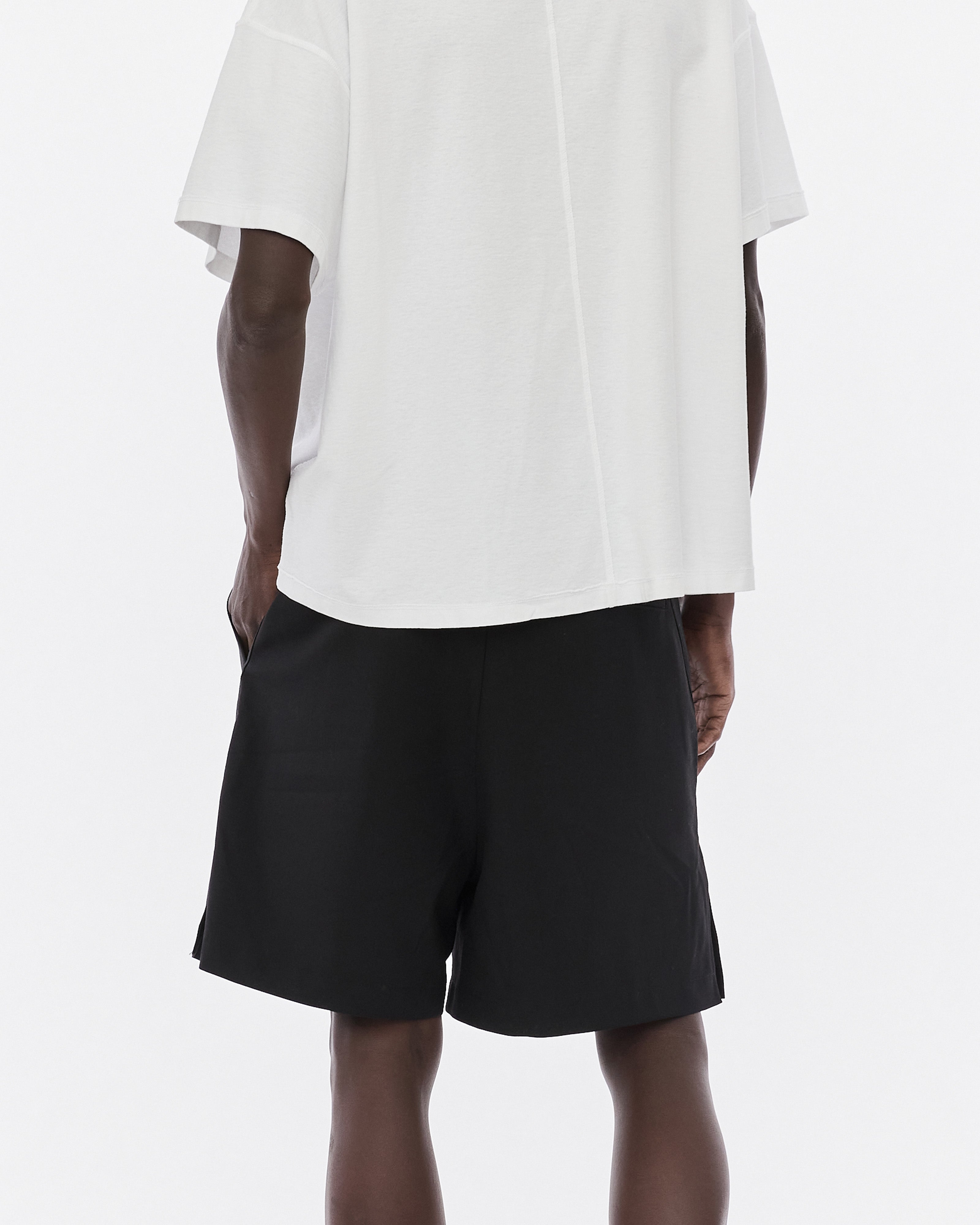 Tailored Short, Black